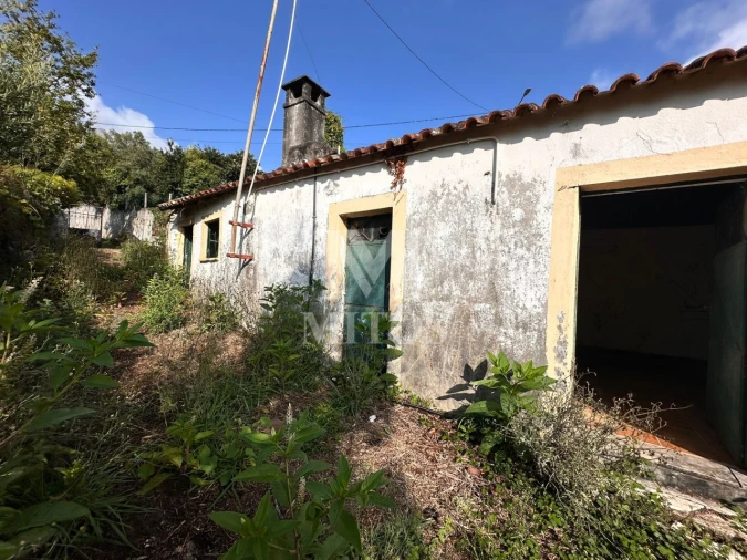 Moradia T2 para Venda em Lanheses