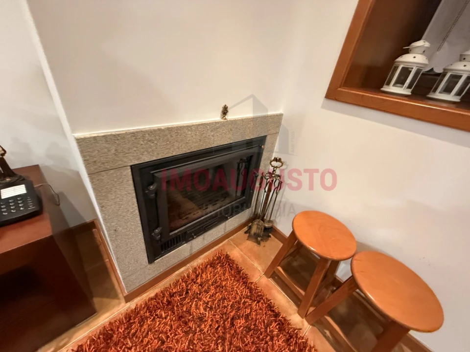 Moradia T2 para Venda em Almofala e Escarigo Foto 3