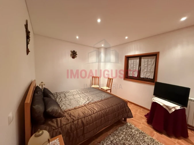 Moradia T2 para Venda em Almofala e Escarigo Foto 8