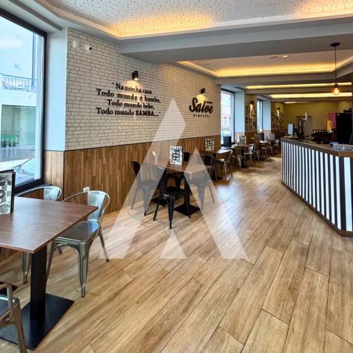 Negócio para Cedência de Quotas em Braga (São José de São Lázaro e São João do Souto) Foto 3