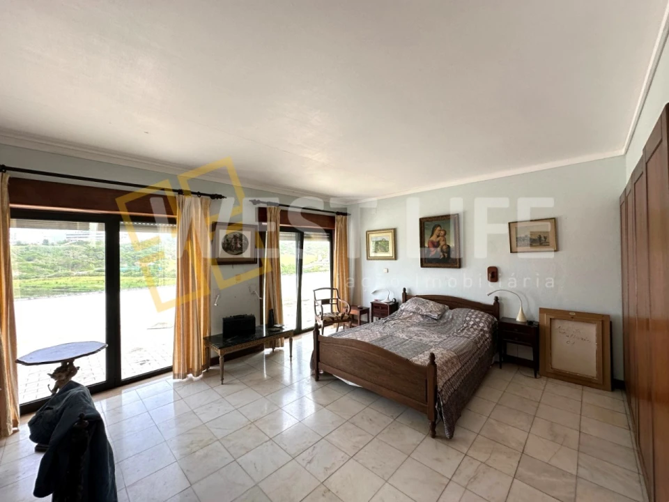 Apartamento T6 para Venda em A dos Cunhados e Maceira Foto 10