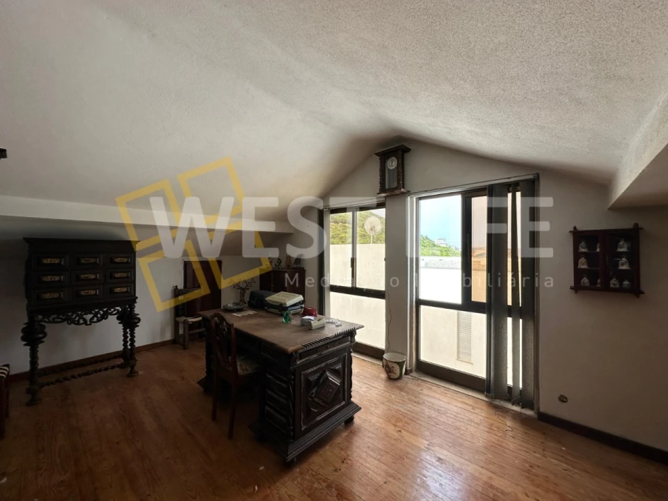 Apartamento T6 para Venda em A dos Cunhados e Maceira Foto 16