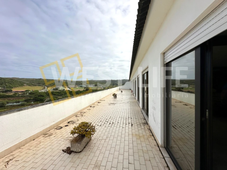 Apartamento T6 para Venda em A dos Cunhados e Maceira Foto 25