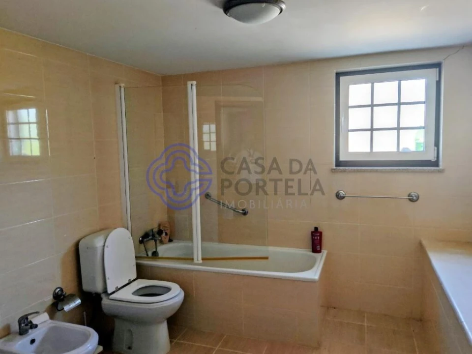 Moradia T5 para Venda em Alcafache Foto 39