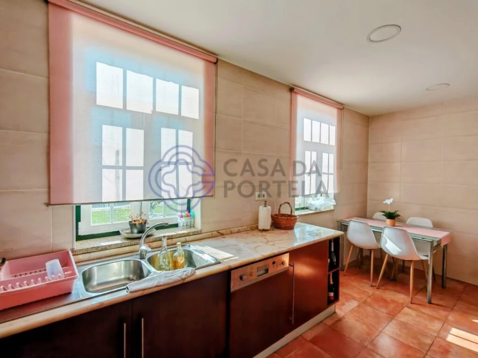 Moradia T5 para Venda em Alcafache Foto 10