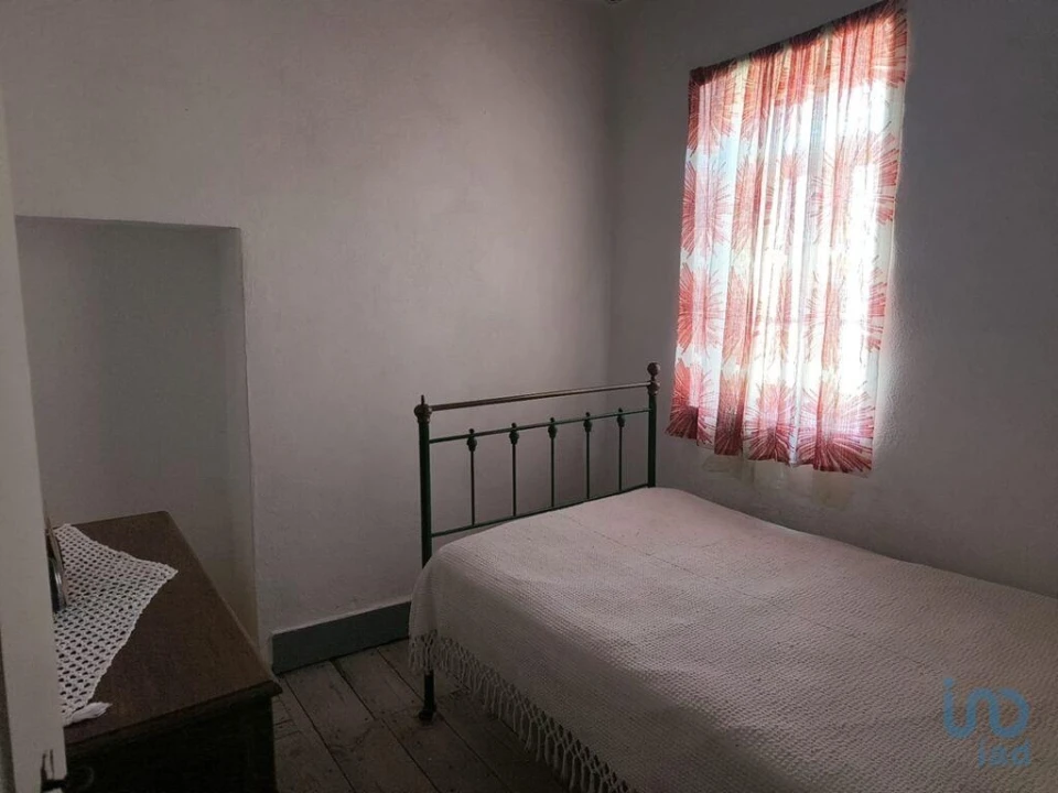 Moradia T5 para Venda em Travanca de Lagos Foto 9