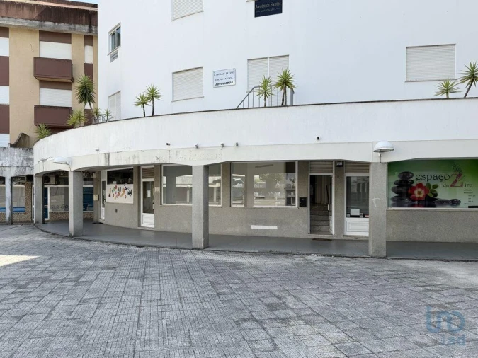 Loja para Arrendamento em Oliveira do Bairro Foto 2