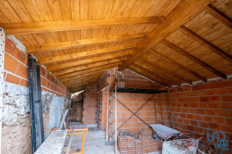 Moradia T3 para Venda em Redinha Foto 13