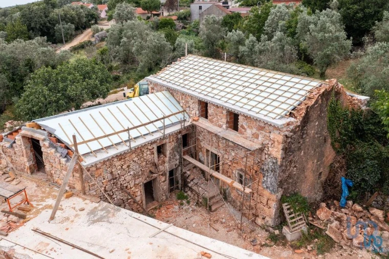 Moradia T3 para Venda em Redinha Foto 5