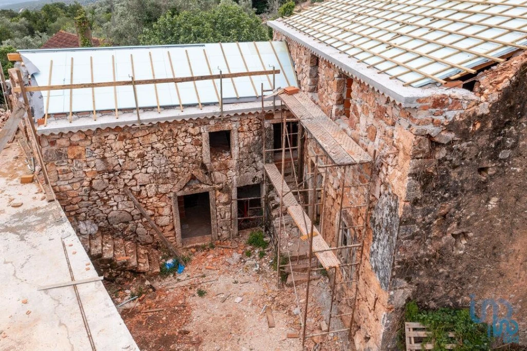 Moradia T3 para Venda em Redinha Foto 9