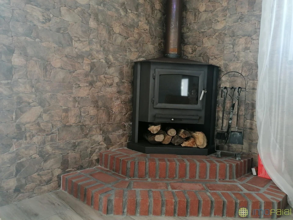 Moradia T3 para Venda em Ribeirinha Foto 12