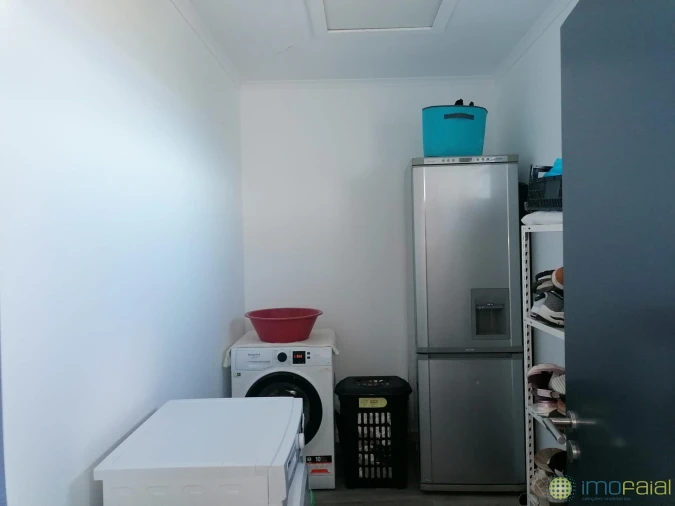 Moradia T3 para Venda em Ribeirinha Foto 27