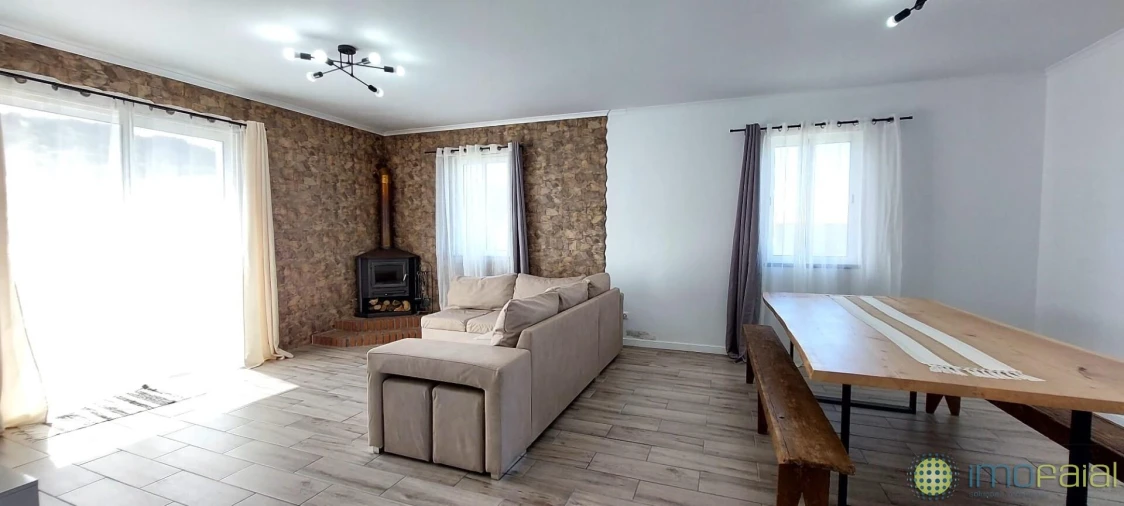 Moradia T3 para Venda em Ribeirinha Foto 14