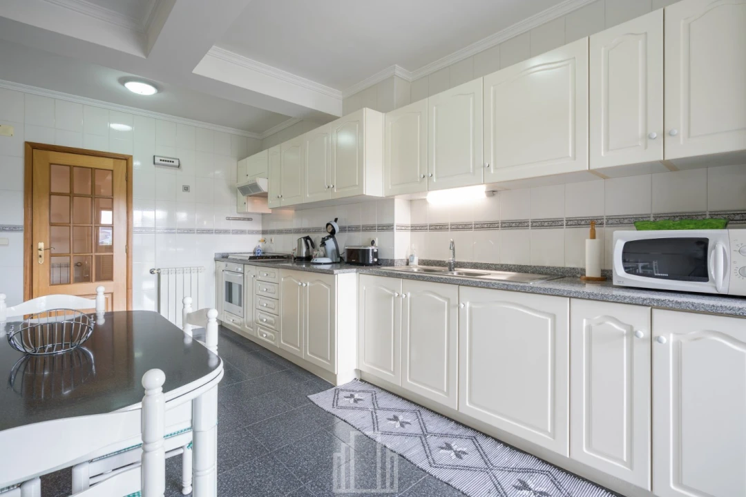 Apartamento T2 para Venda em Cortegaça Foto 6