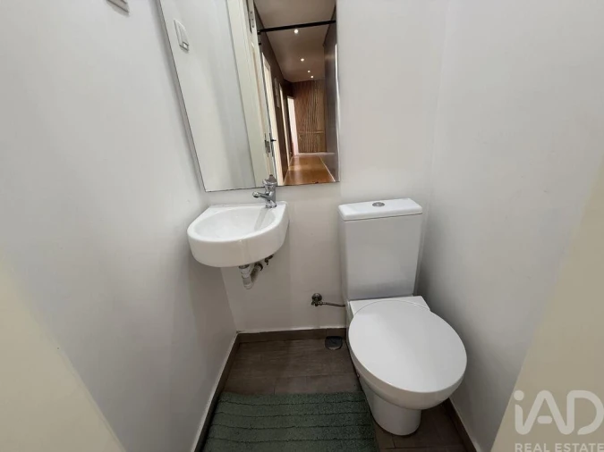 Apartamento T3 para Venda em Almada, Cova da Piedade, Pragal e Cacilhas Foto 25