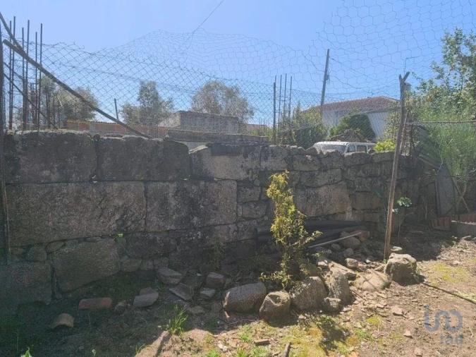 Moradia T4 para Venda em Canas de Senhorim Foto 8