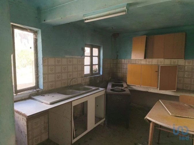 Moradia T4 para Venda em Canas de Senhorim Foto 1