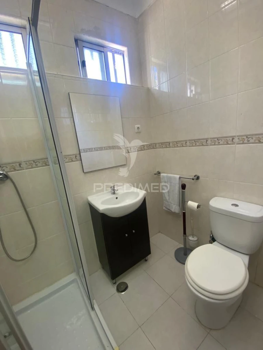 Moradia T5 para Venda em Nossa Senhora da Graça de Povoa e Meadas Foto 10