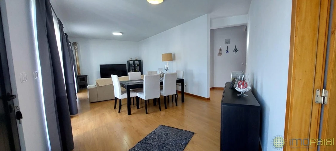 Moradia T3 para Venda em Praia do Almoxarife Foto 6