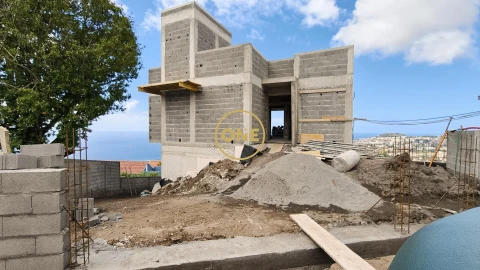 Moradia T3 para Venda em Imaculado Coração de Maria