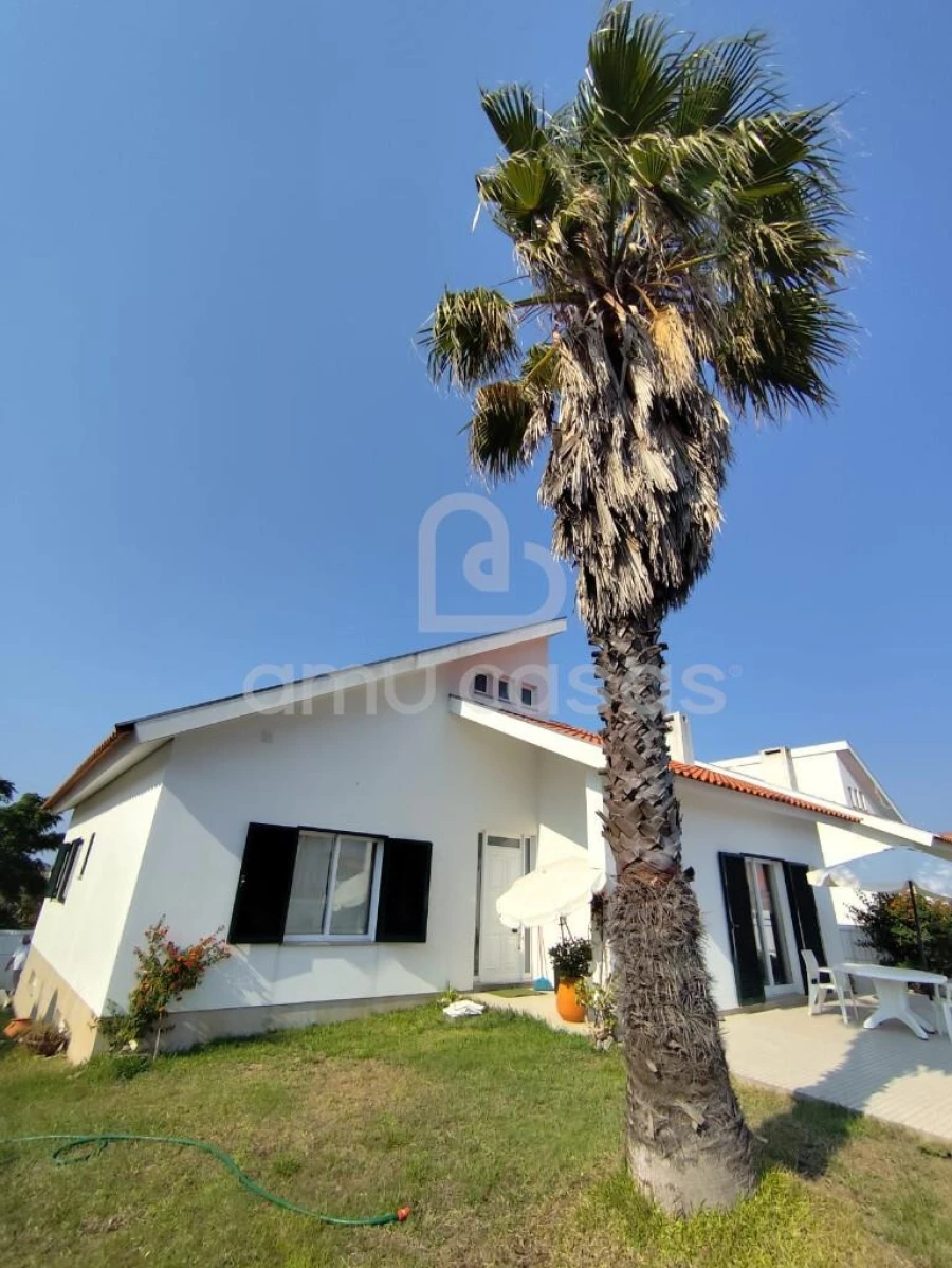 Moradia T3 para Venda em Torreira Foto 1