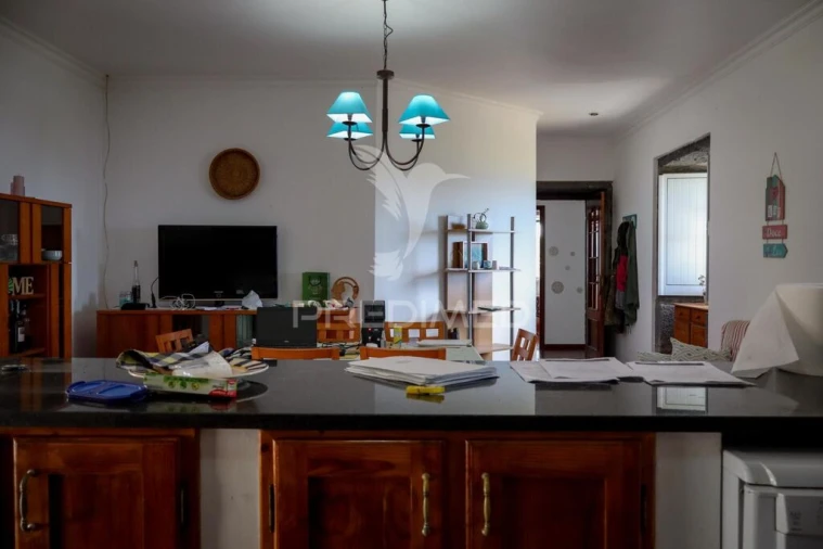 Moradia T3 para Venda em Santo Amaro Foto 3