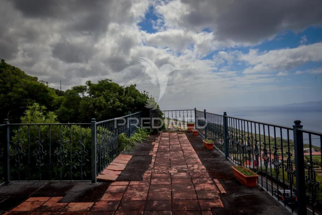 Moradia T3 para Venda em Santo Amaro Foto 17