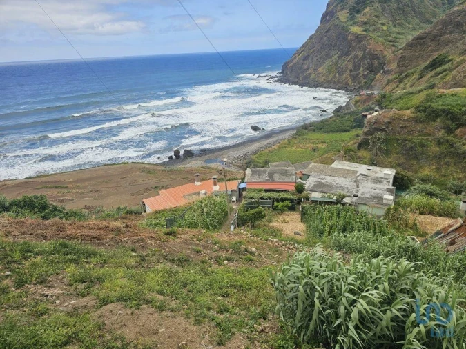 Terreno para Venda em Porto da Cruz Foto 4