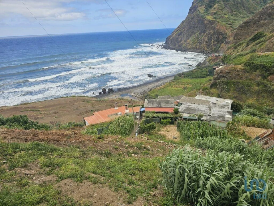 Terreno para Venda em Porto da Cruz Foto 4