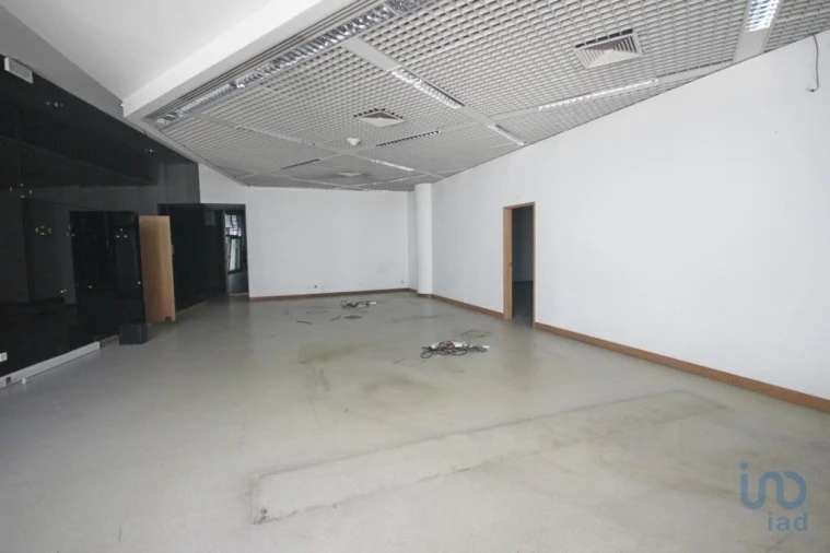 Loja para Venda em Romeira e Várzea Foto 9