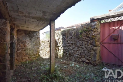 Moradia T2 para Venda em Vila Nova