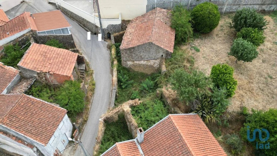 Moradia T2 para Venda em Vila Nova Foto 5