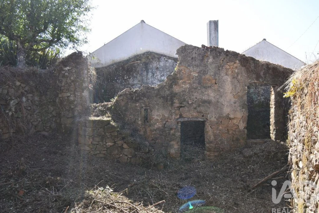 Moradia T2 para Venda em Vila Nova Foto 20
