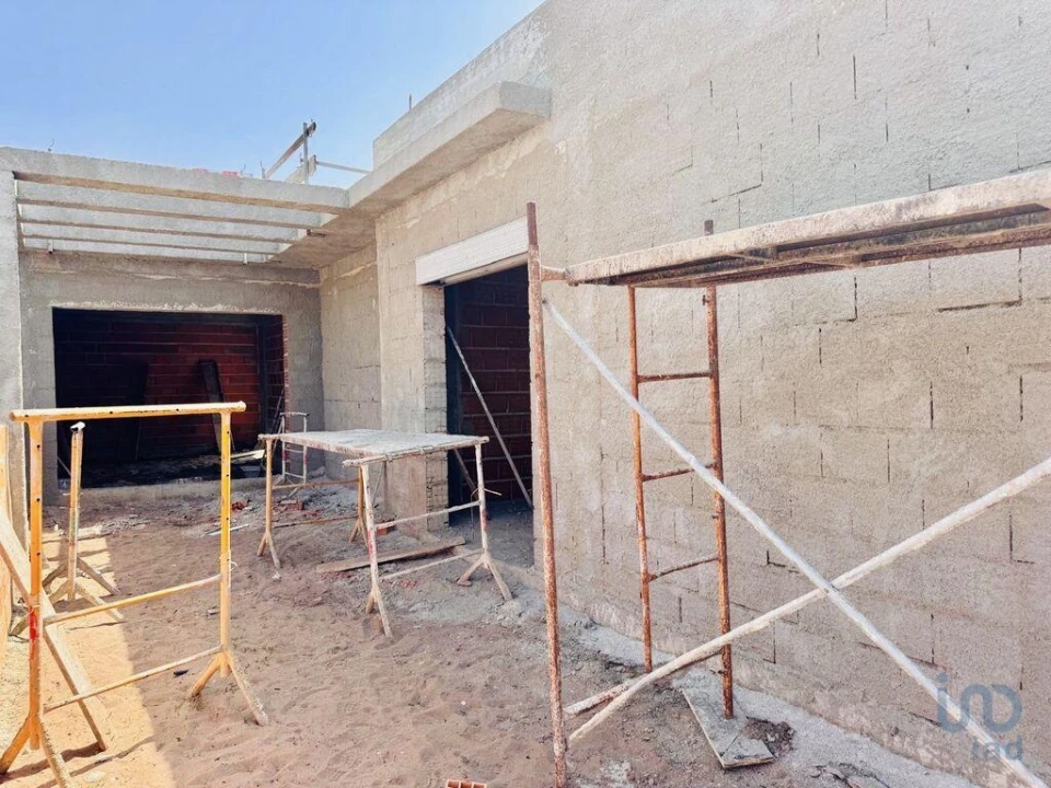 Moradia T3 para Venda em Fernao Ferro Foto 1