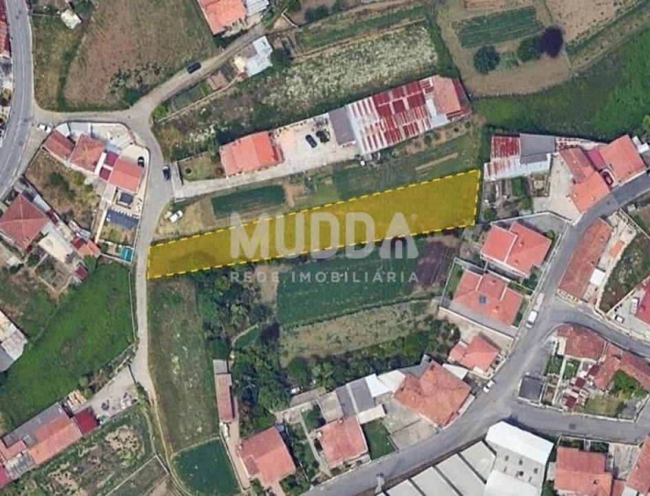 Terreno para Venda em Lourosa Foto 1