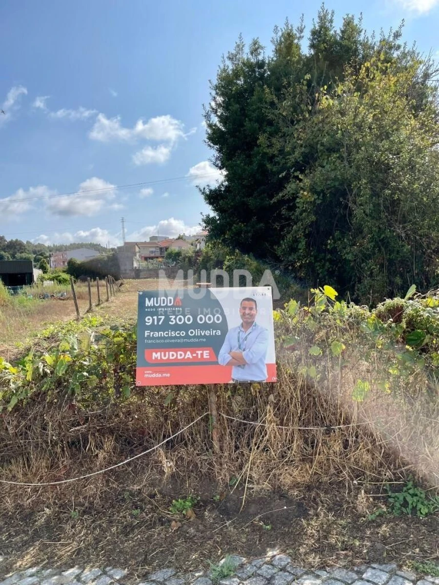 Terreno para Venda em Lourosa Foto 3