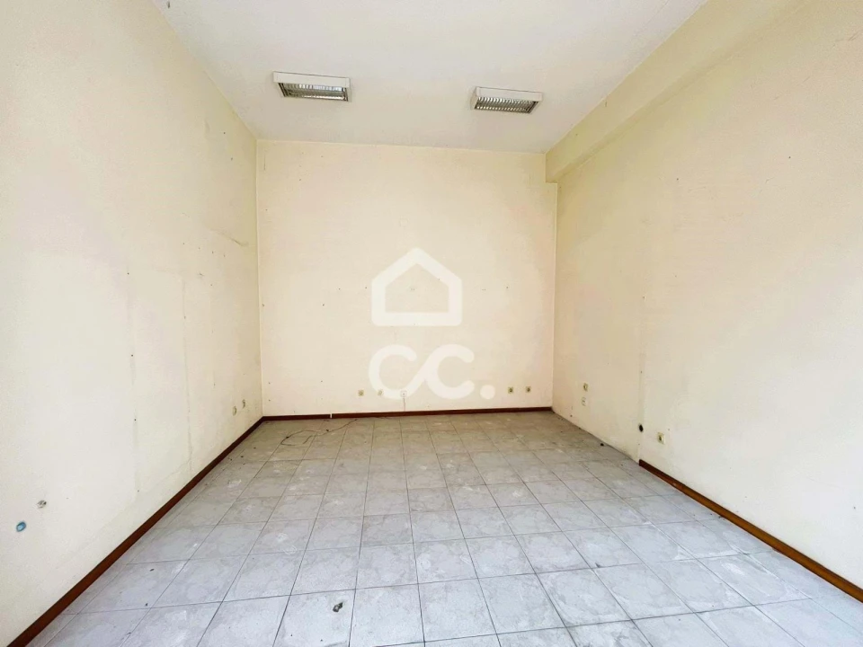 Negócio para Venda em São Tomé de Negrelos Foto 3