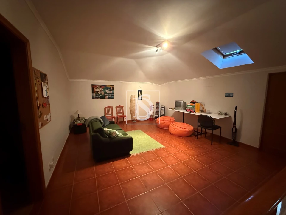 Apartamento T5 para Venda em São Pedro de Tomar Foto 16