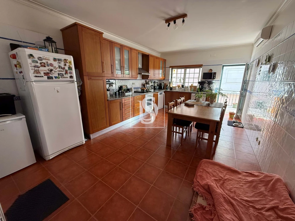 Apartamento T5 para Venda em São Pedro de Tomar Foto 5