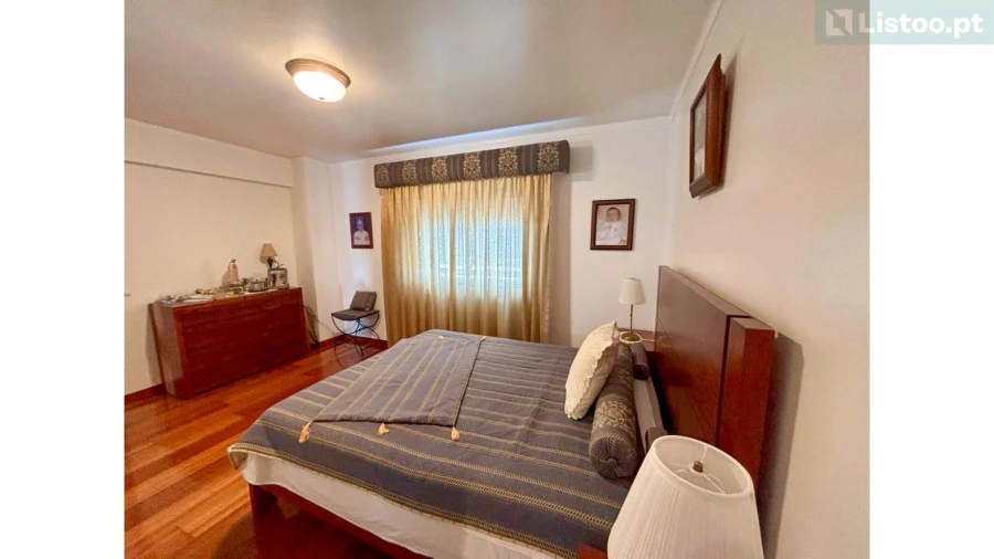 Moradia T4 para Venda em Gaeiras Foto 37