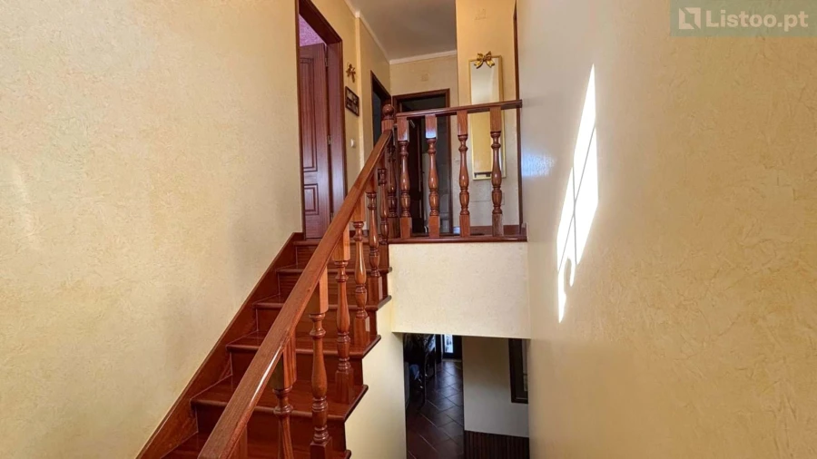 Moradia T4 para Venda em Gaeiras Foto 22