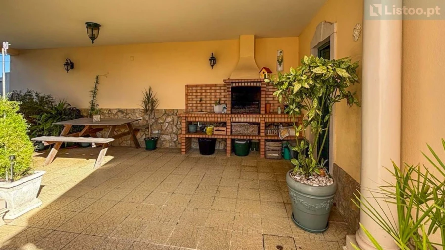 Moradia T4 para Venda em Gaeiras Foto 52