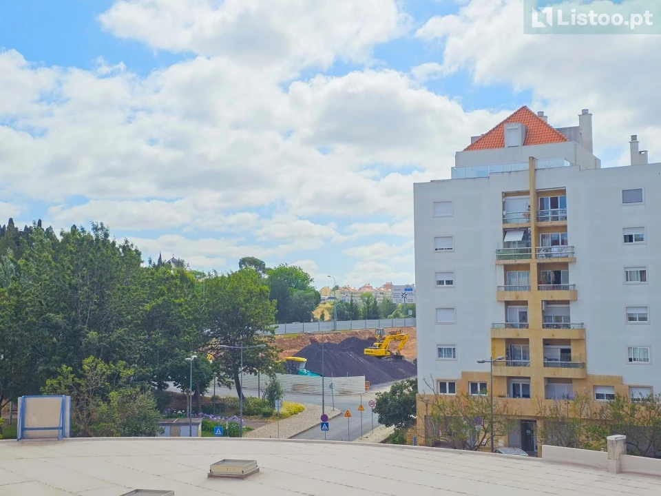 Apartamento T3 para Venda em Carnide Foto 28