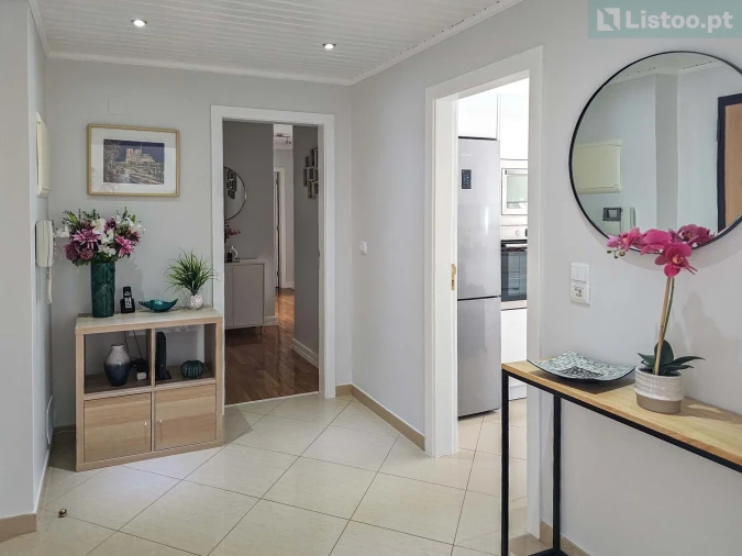 Apartamento T3 para Venda em Carnide Foto 8