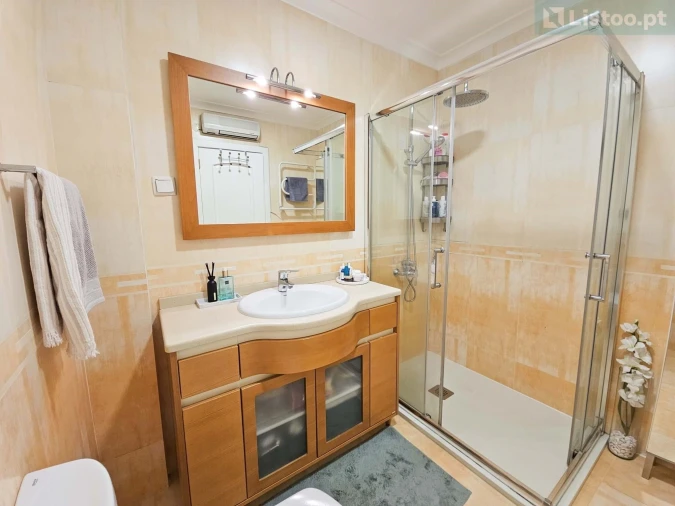 Apartamento T3 para Venda em Carnide Foto 26