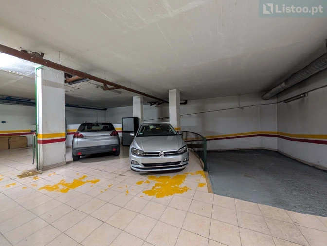 Apartamento T3 para Venda em Carnide Foto 29