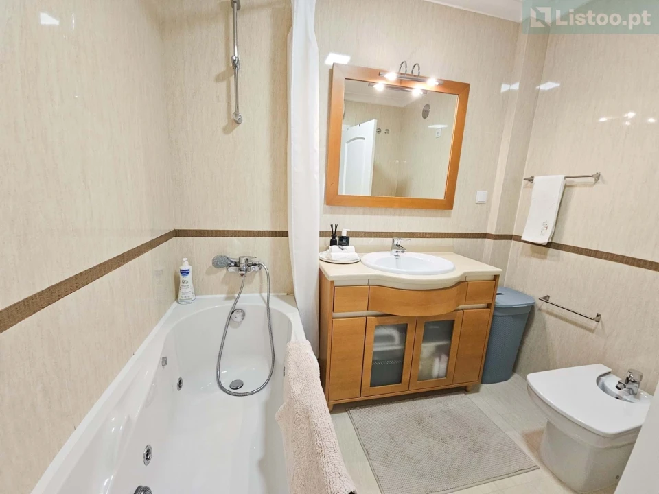 Apartamento T3 para Venda em Carnide Foto 23