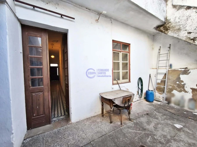 Moradia T6 para Venda em São Bartolomeu de Messines Foto 23