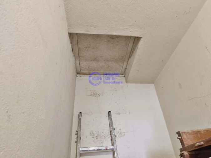 Moradia T6 para Venda em São Bartolomeu de Messines Foto 6