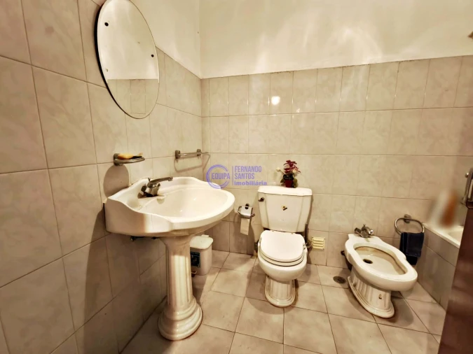 Moradia T6 para Venda em São Bartolomeu de Messines Foto 28